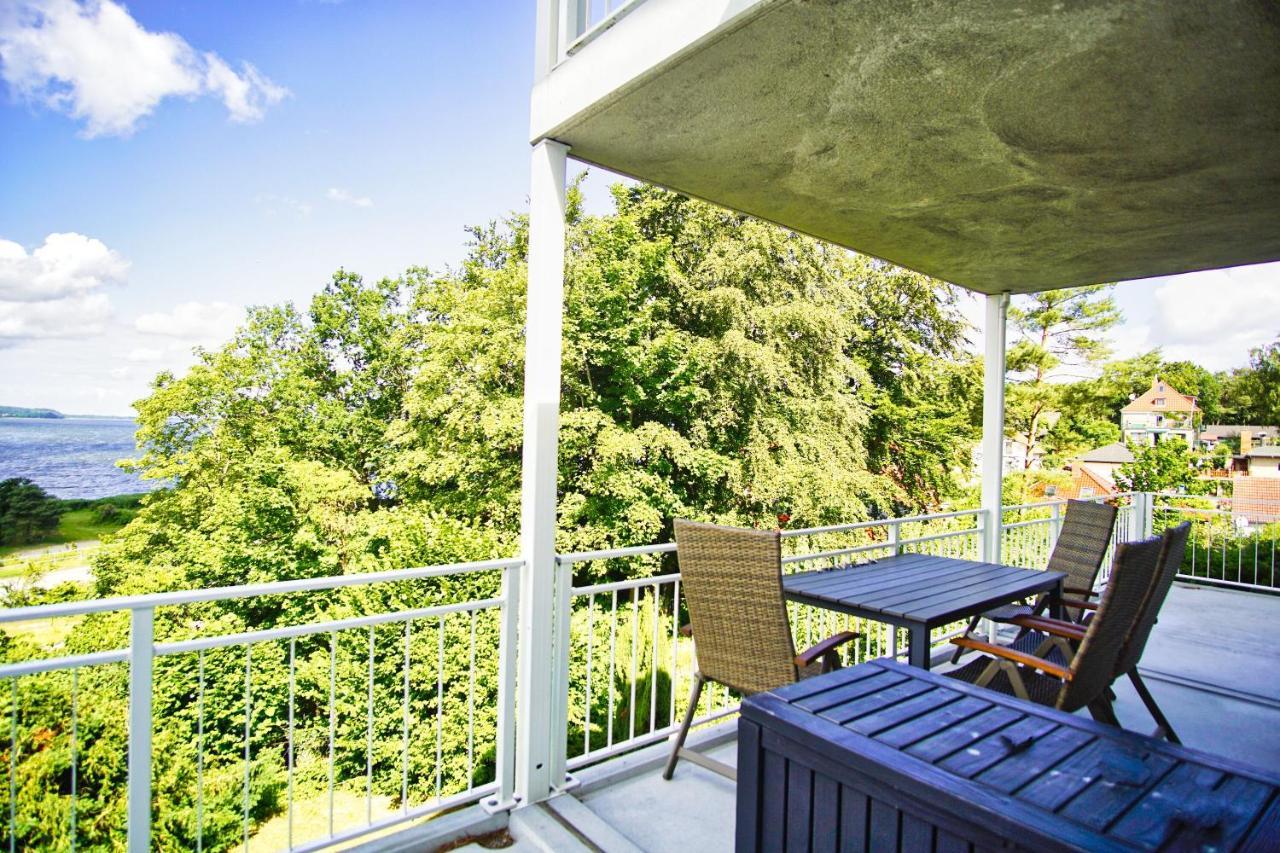 Ferienresidenz Zwei Bodden FeWo Dorothea 1 3 Meerblick, Balkon Lietzow Exterior foto